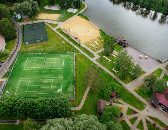 Теннисные корты - Отель Moscow Country Club / Москоу Кантри Клаб