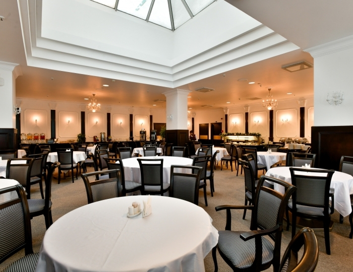 Ресторан «Времена Года» - Отель Moscow Country Club / Москоу Кантри Клаб